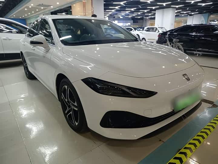 Фото 4 - Roewe D7