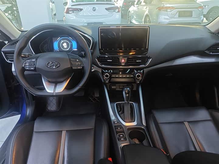 Фото 10 - Hyundai Lafesta