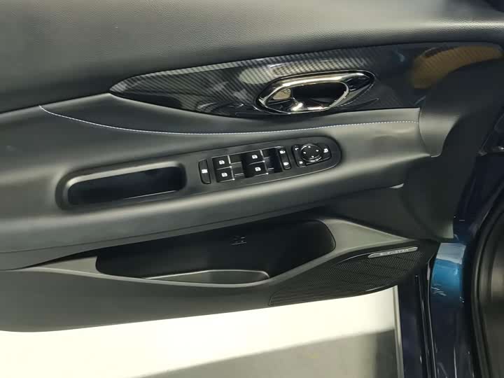 Фото 16 - GAC Trumpchi Empow R