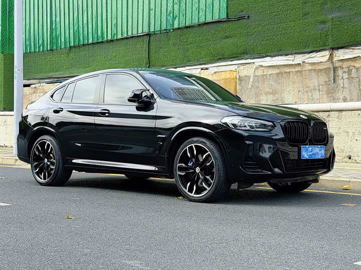 Фото 15 - BMW X4