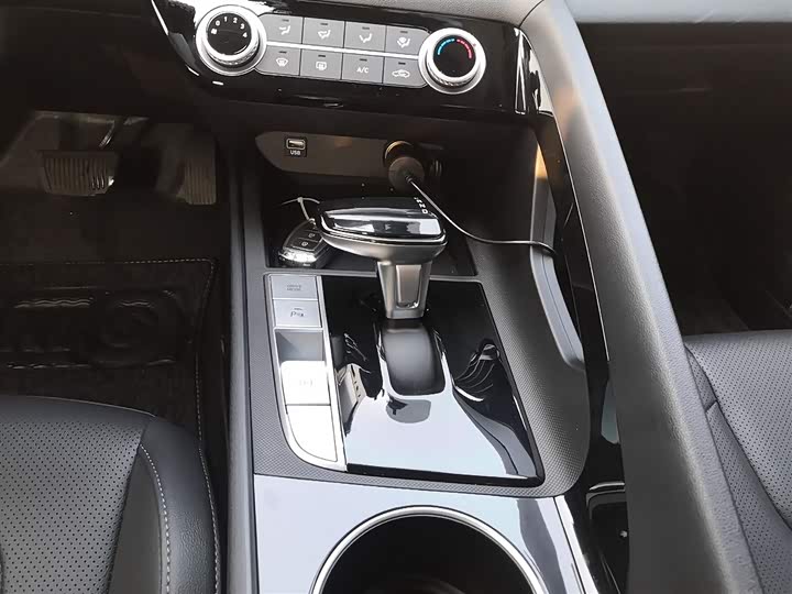 Фото 14 - Hyundai Elantra N line