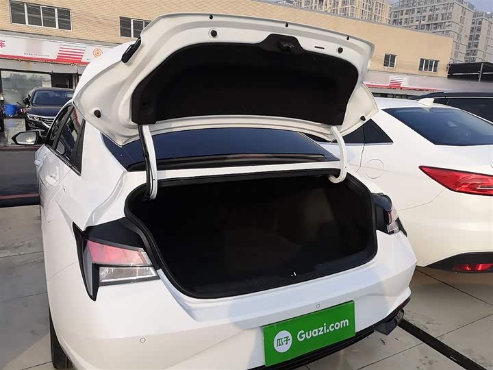 Фото 19 - Hyundai Elantra N line