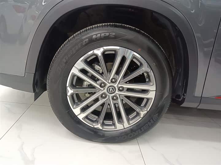 Фото 23 - Changan CS75 Plus