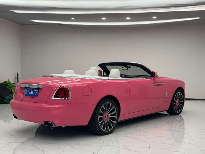 Фото 5 - Rolls-Royce Dawn