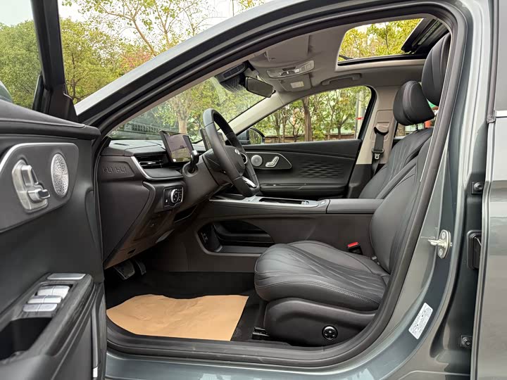 Фото 11 - Chery Fulwin A8L