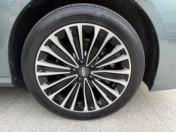 Фото 30 - Chery Fulwin A8L