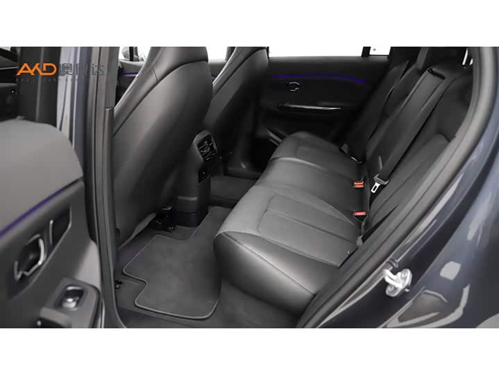 Фото 7 - Nio EC6