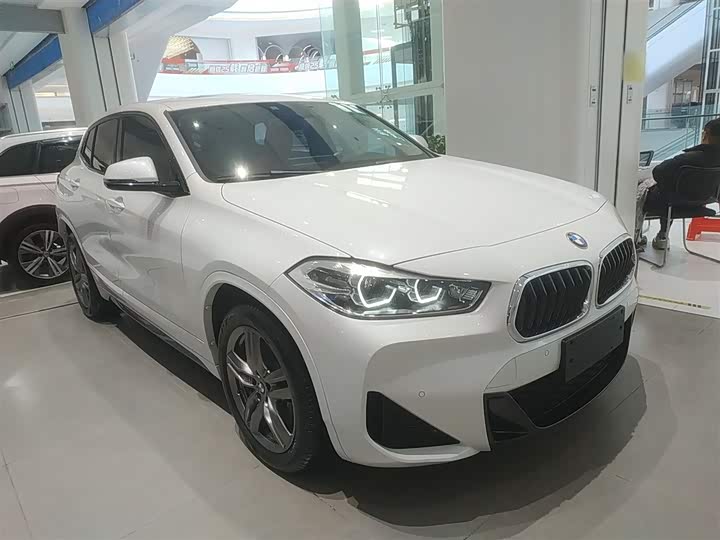 Фото 4 - BMW X2