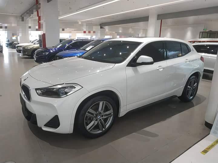 Фото 5 - BMW X2