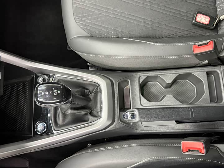 Фото 10 - Volkswagen T-Cross