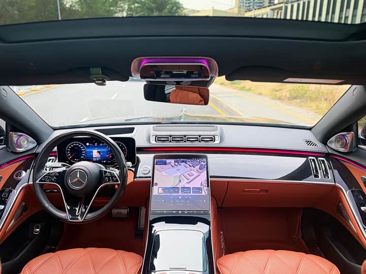 Фото 4 - Mercedes-Benz Maybach S-Class