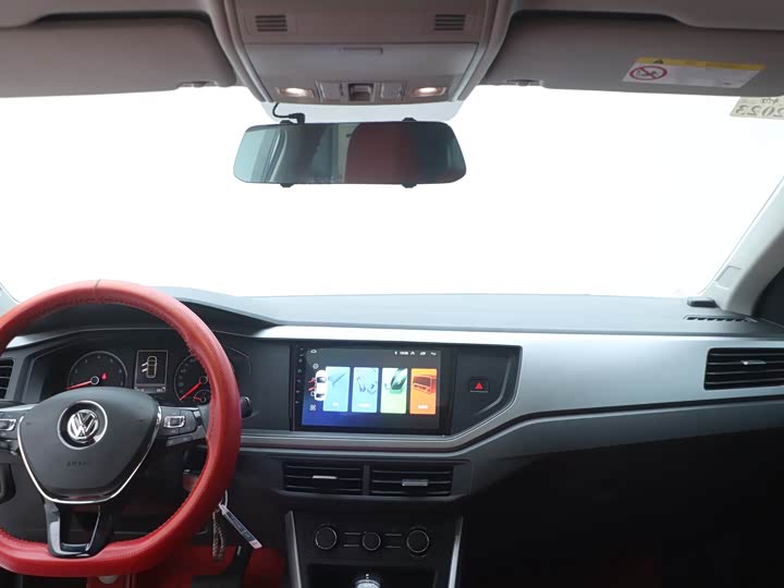 Фото 15 - Volkswagen Polo