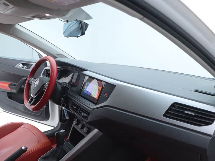 Фото 22 - Volkswagen Polo