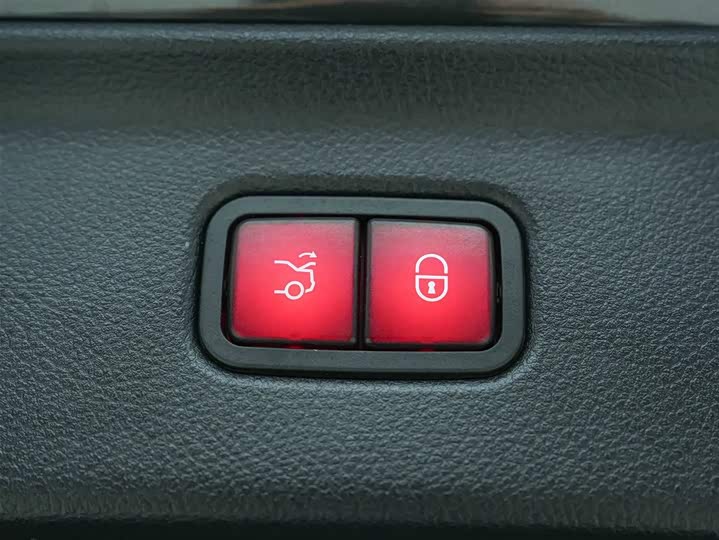 Фото 18 - Mercedes-Benz S-Class