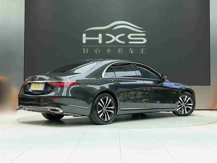 Фото 4 - Mercedes-Benz S-Class