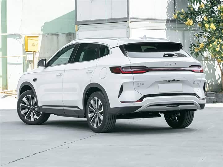 Фото 15 - BYD Song Plus Hybrid/EV