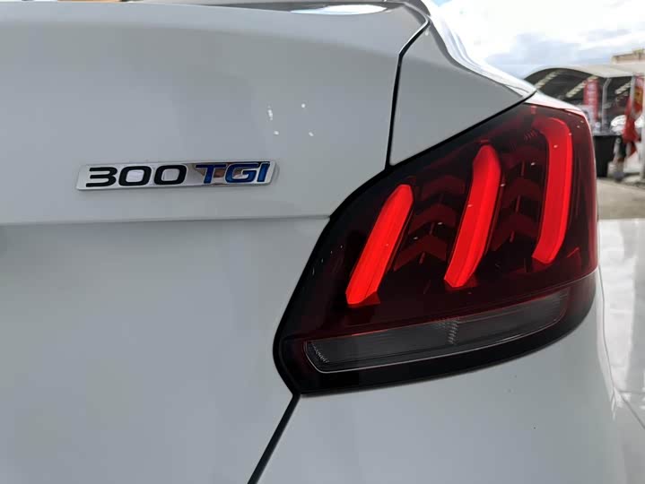 Фото 15 - MG Motor 5