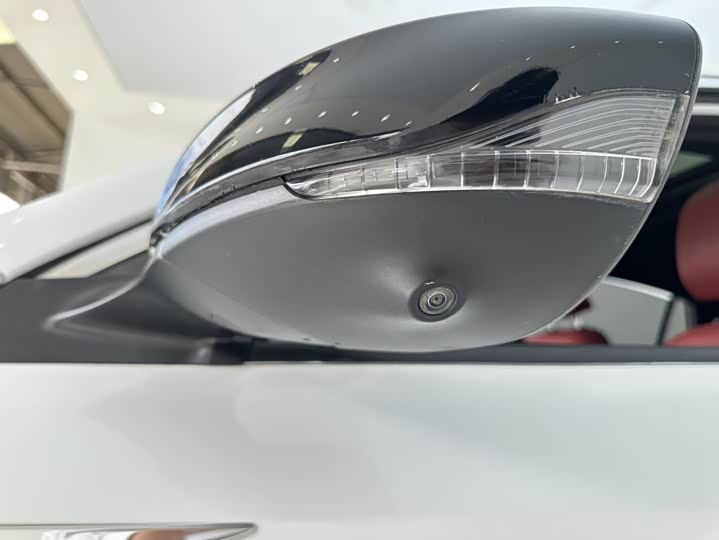 Фото 17 - MG Motor 5