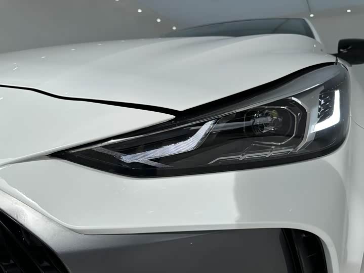 Фото 18 - MG Motor 5