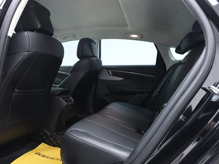 Фото 13 - Buick LaCrosse