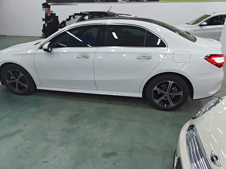 Фото 5 - Mercedes-Benz A-Class