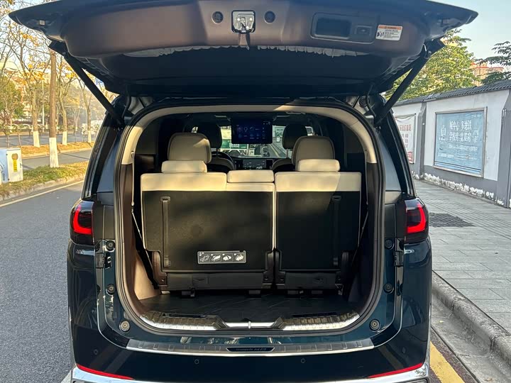 Фото 14 - GAC Trumpchi M8