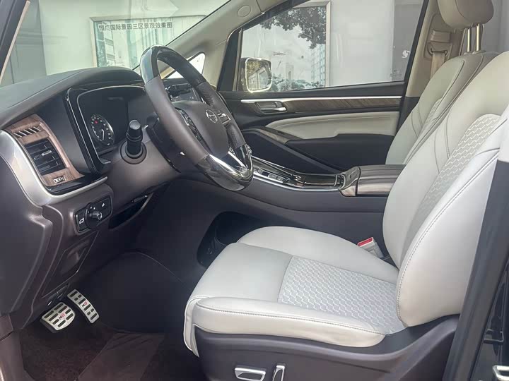 Фото 5 - GAC Trumpchi M8