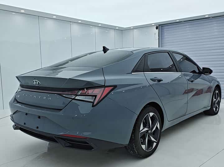 Фото 6 - Hyundai Elantra N line