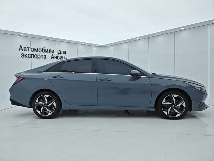 Фото 8 - Hyundai Elantra N line