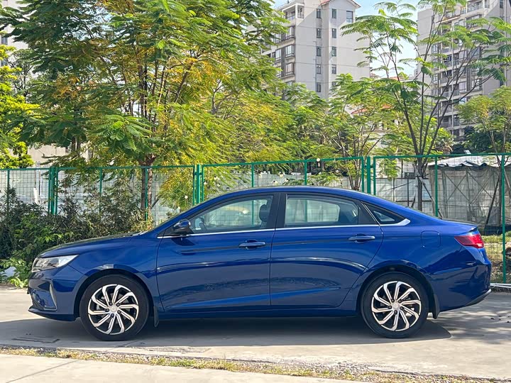 Фото 3 - Geely Emgrand GL