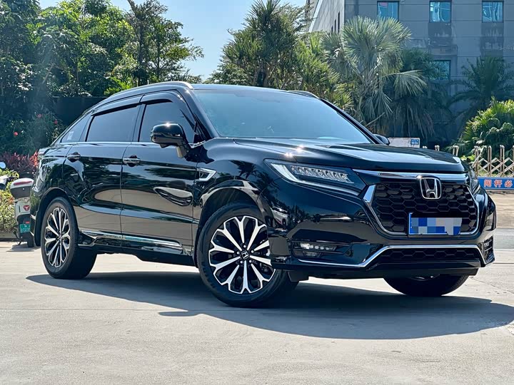 Фото 1 - Honda UR-V