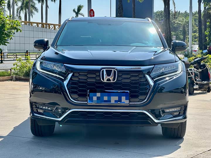 Фото 2 - Honda UR-V