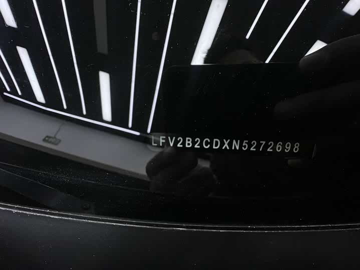 Фото 8 - Volkswagen Golf