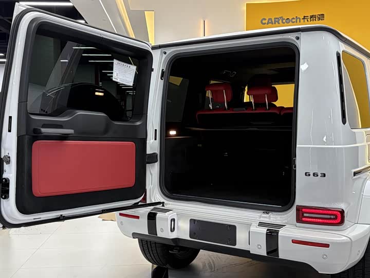 Фото 30 - Mercedes-Benz G-Class AMG