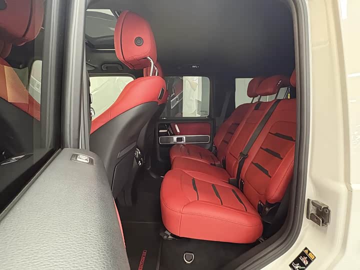 Фото 9 - Mercedes-Benz G-Class AMG