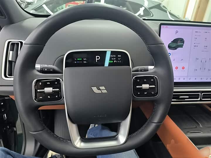 Фото 11 - LiXiang L6