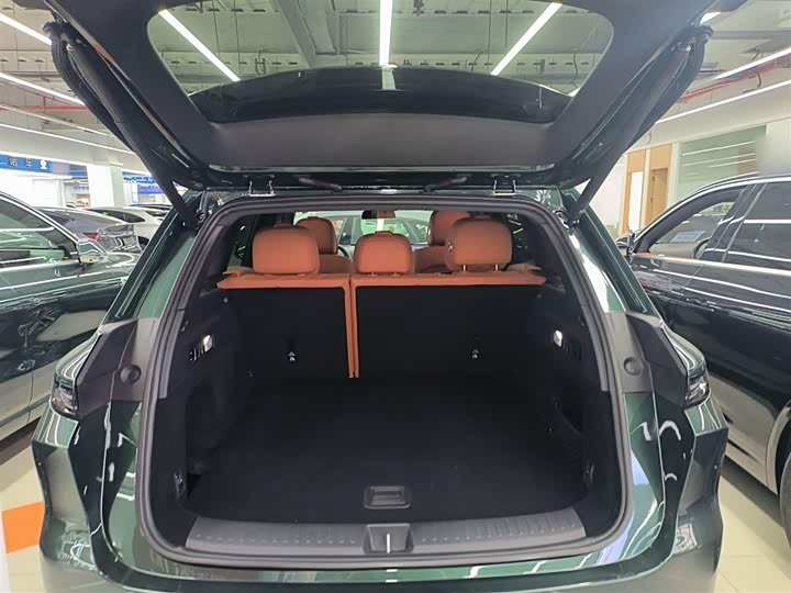 Фото 19 - LiXiang L6