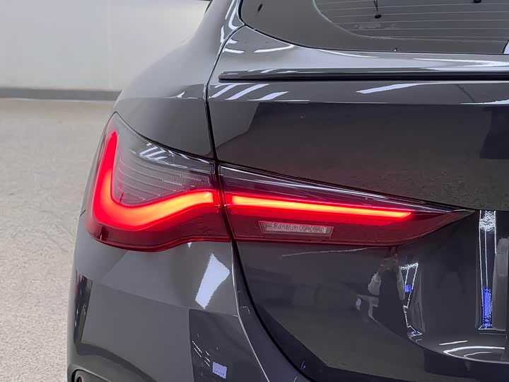 Фото 11 - BMW 4 Series