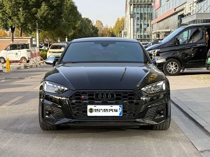 Фото 3 - Audi S5