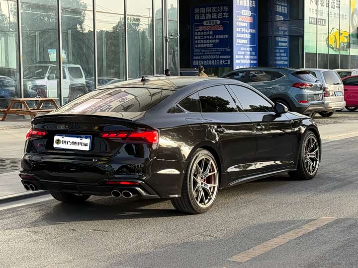 Фото 7 - Audi S5
