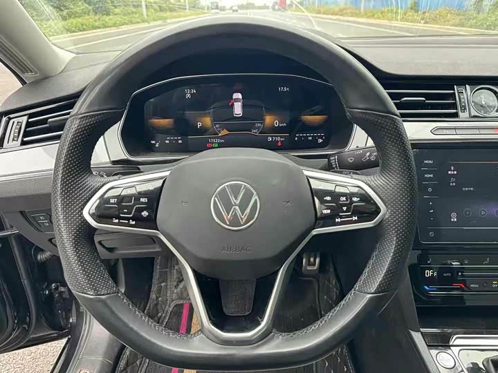 Фото 5 - Volkswagen Magotan