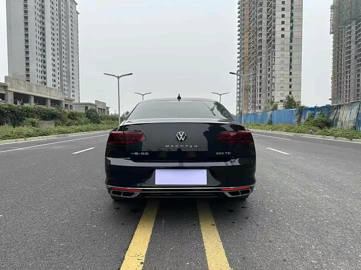 Фото 9 - Volkswagen Magotan