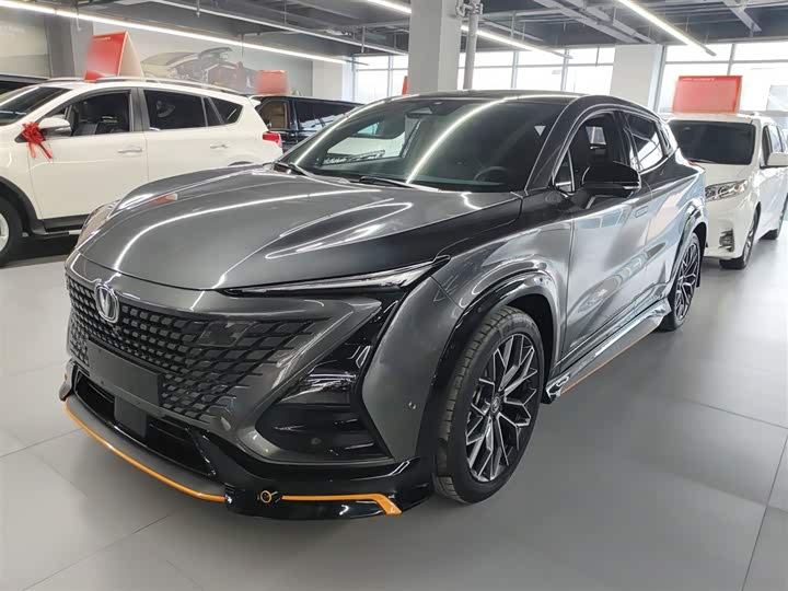 Фото 1 - Changan UNI-T