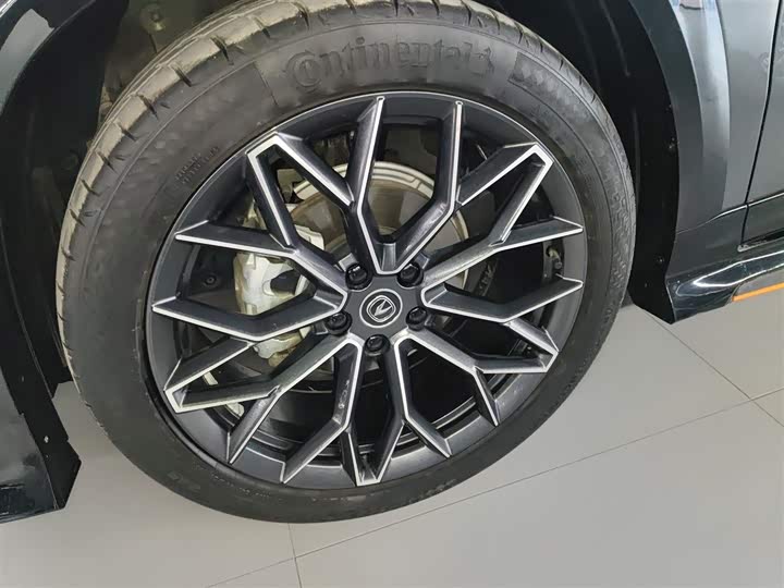 Фото 23 - Changan UNI-T