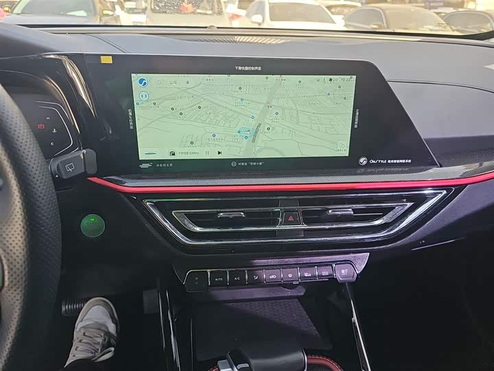 Фото 13 - Changan Oshan X5