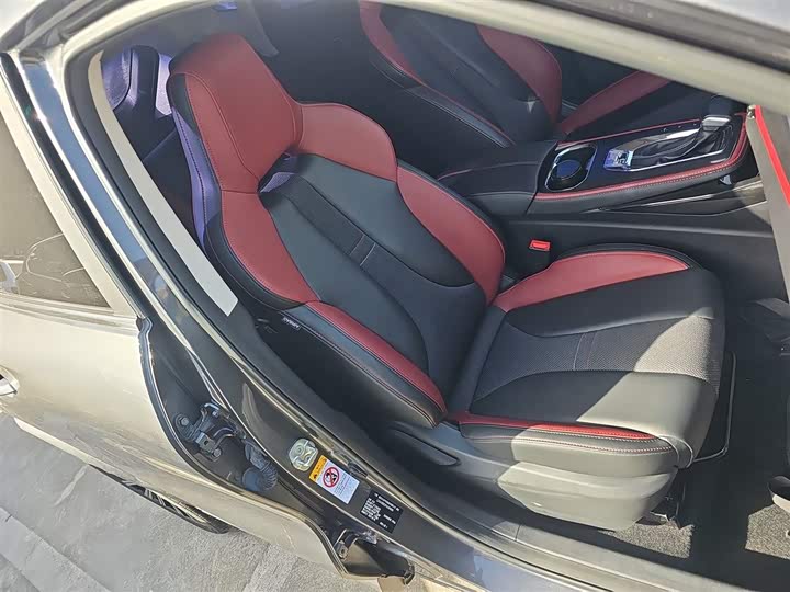 Фото 25 - Changan Oshan X5