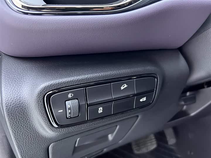 Фото 16 - GAC Trumpchi M6