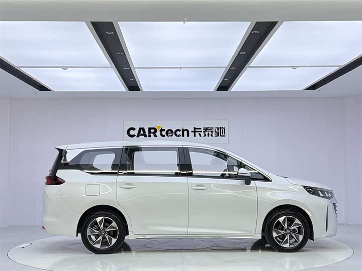 Фото 6 - GAC Trumpchi M6