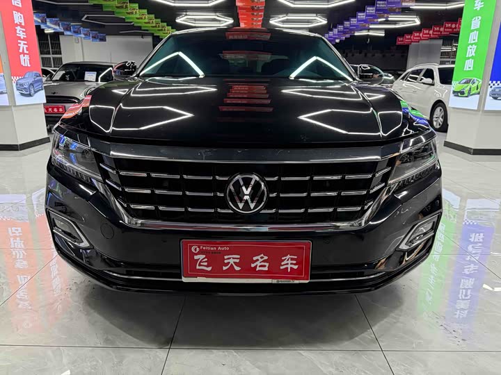 Фото 1 - Volkswagen Passat