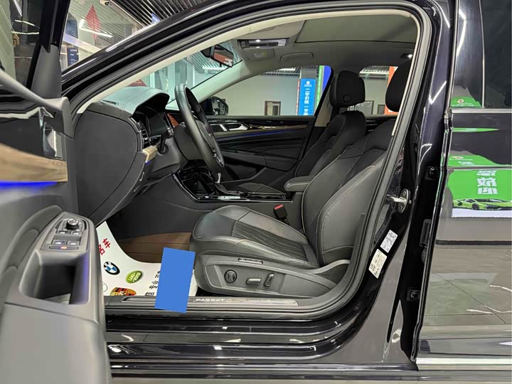 Фото 5 - Volkswagen Passat